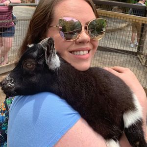 Meet your Posher, Kelli